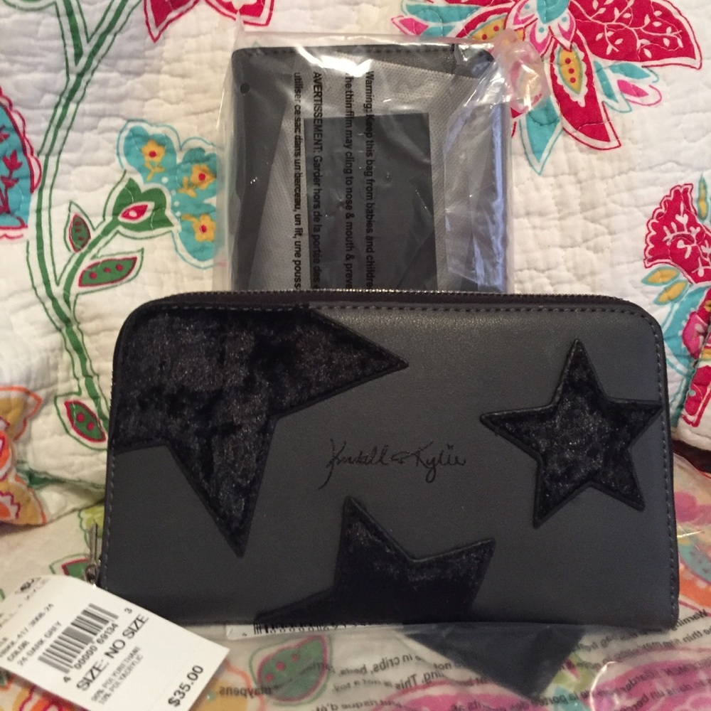 Paparazzi Gray with dark gray stars